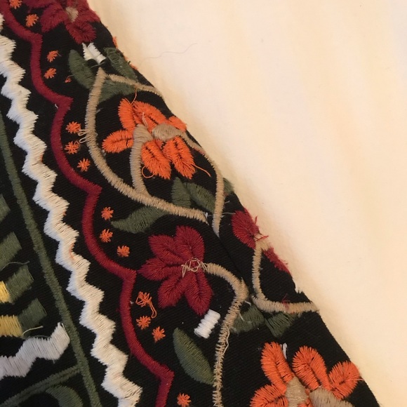 Embroidered Mini Skirt - Picture 7 of 10